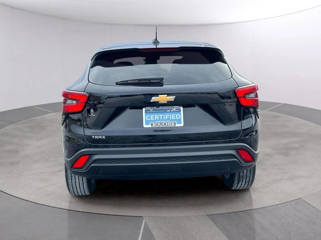 used 2024 Chevrolet Trax car, priced at $22,817