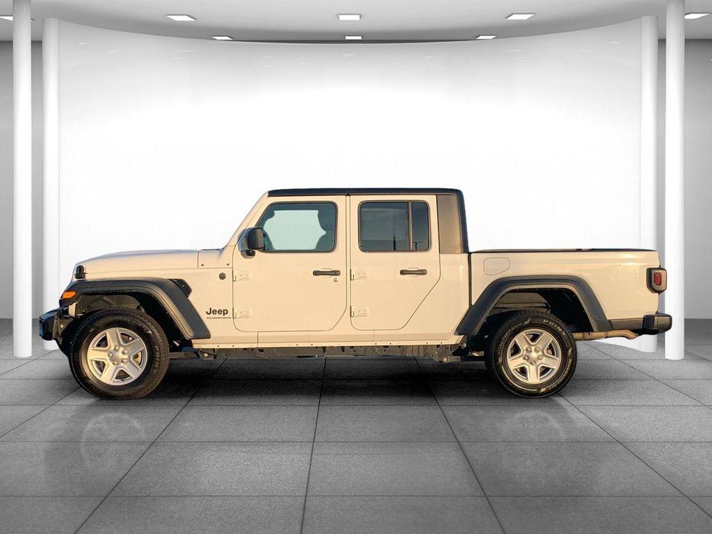 used 2023 Jeep Gladiator car, priced at $27,599