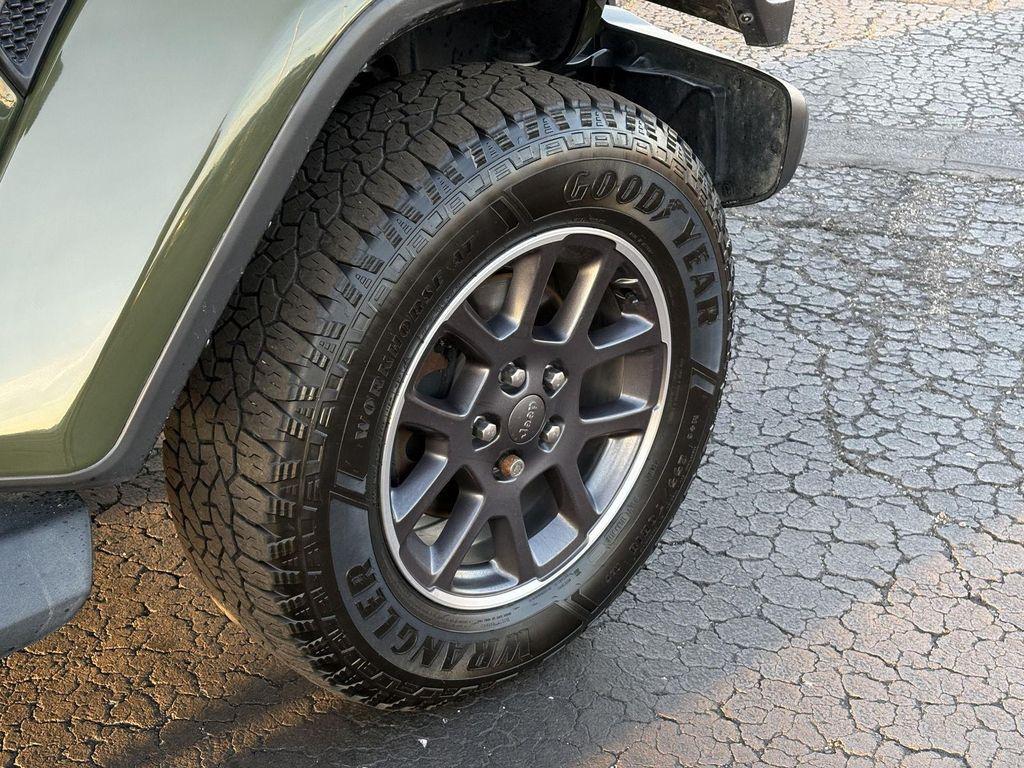 used 2021 Jeep Gladiator car, priced at $27,810