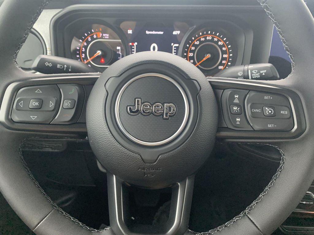 new 2025 Jeep Gladiator car, priced at $46,939