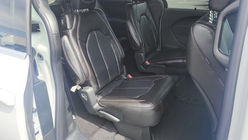 new 2027 Chrysler Pacifica car, priced at $45,765