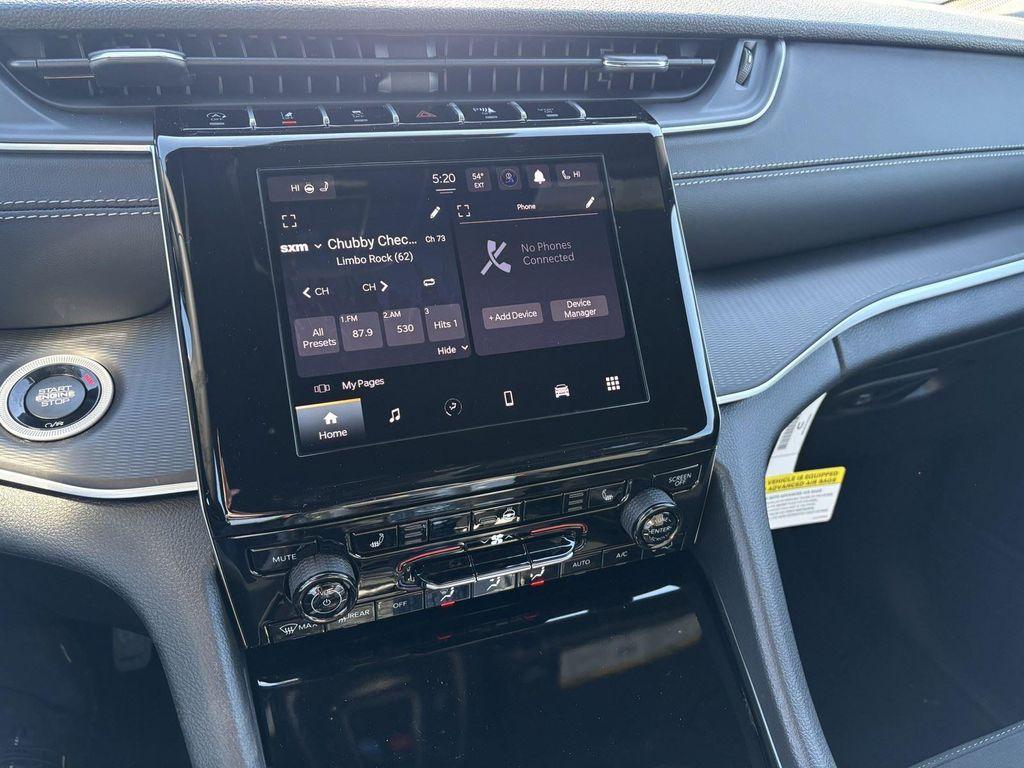 new 2026 Jeep Grand Cherokee car, priced at $44,710