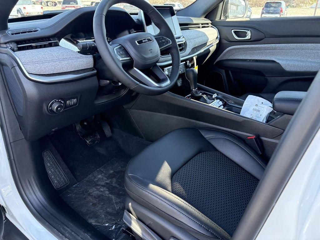 new 2026 Jeep Compass car, priced at $28,091