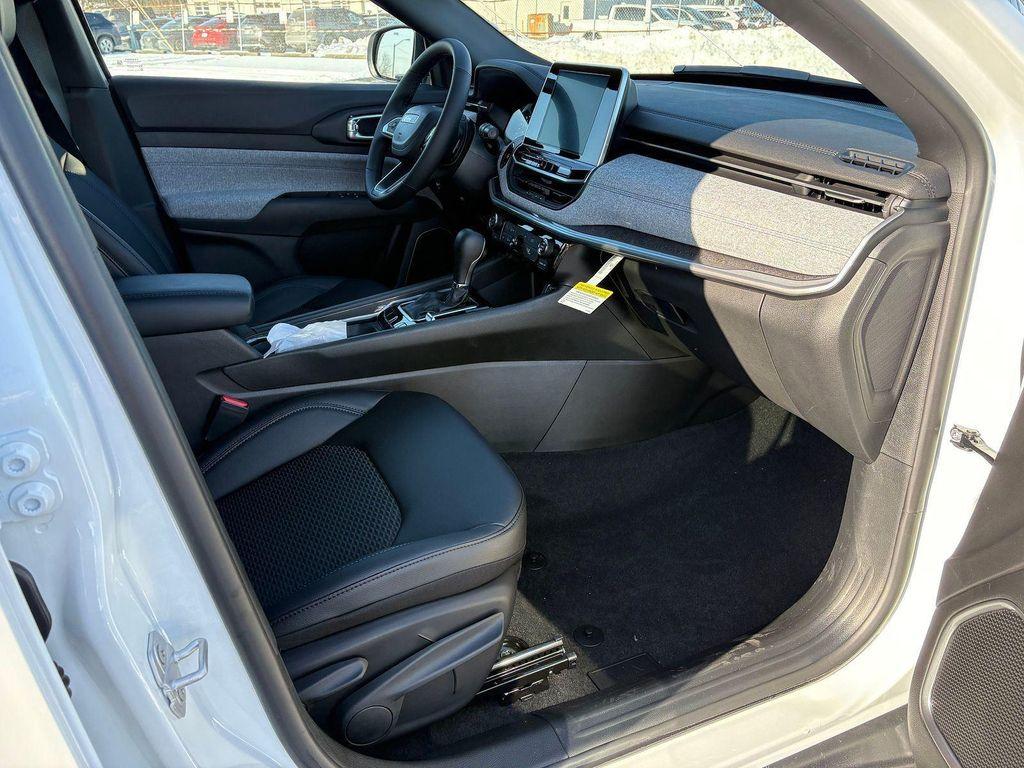 new 2026 Jeep Compass car, priced at $28,091