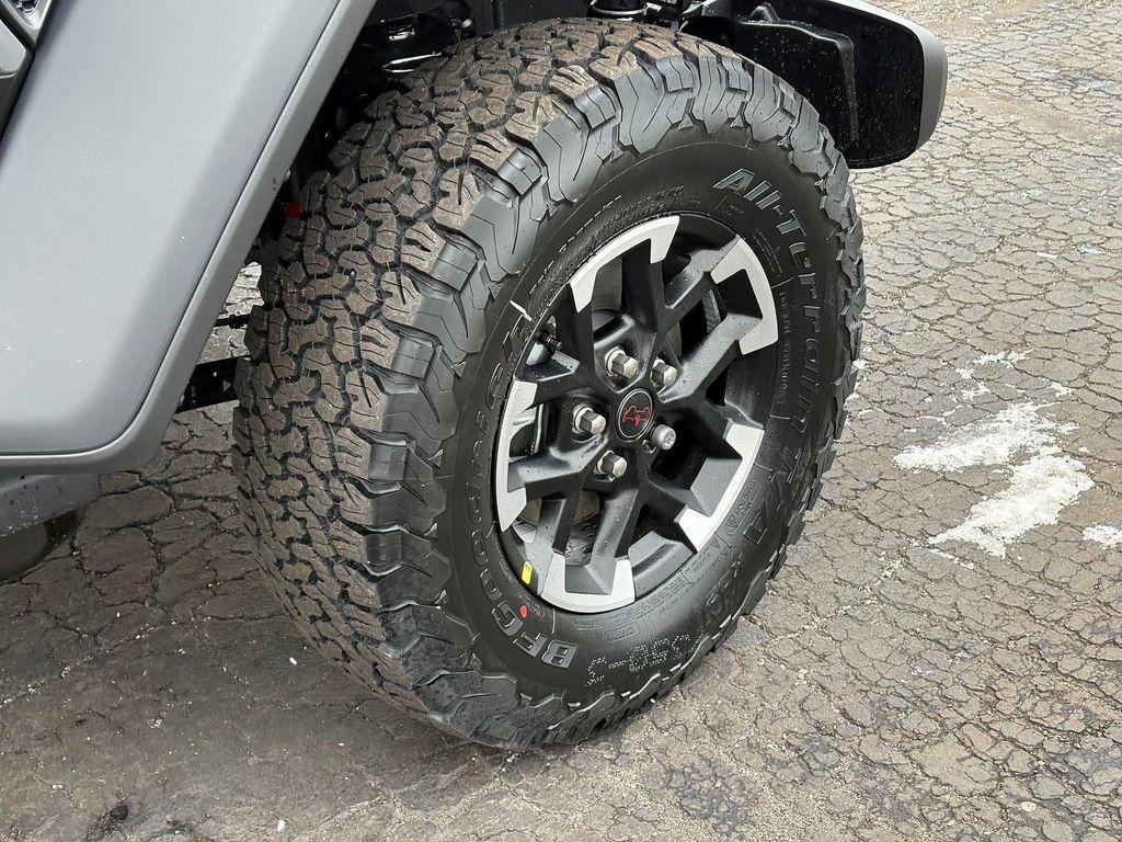 new 2026 Jeep Wrangler car, priced at $59,907