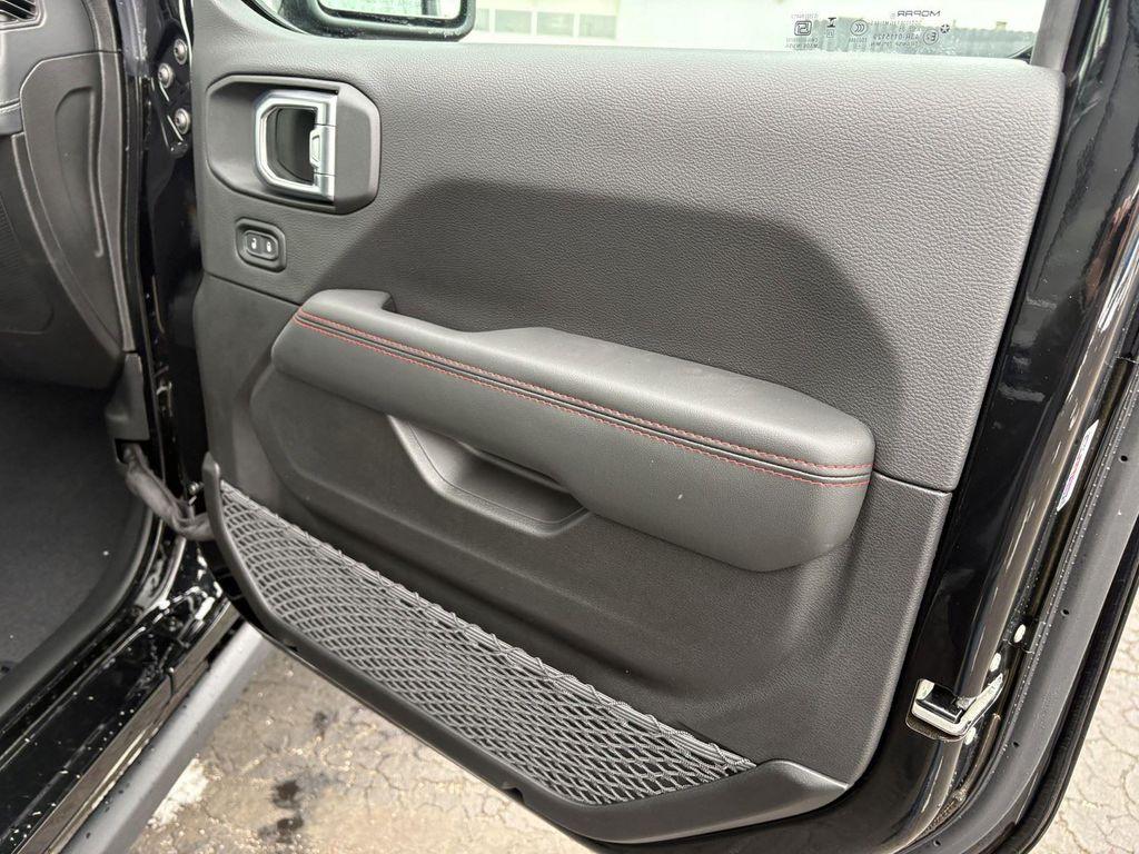 new 2026 Jeep Wrangler car, priced at $59,907