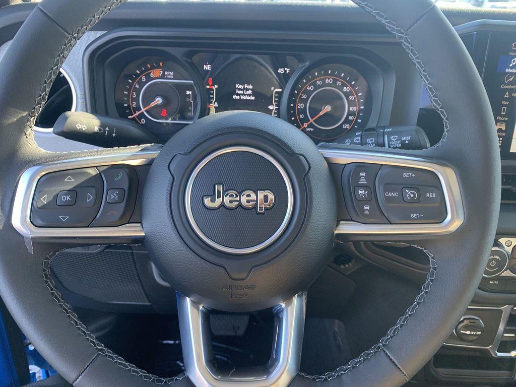 new 2026 Jeep Wrangler car, priced at $51,737