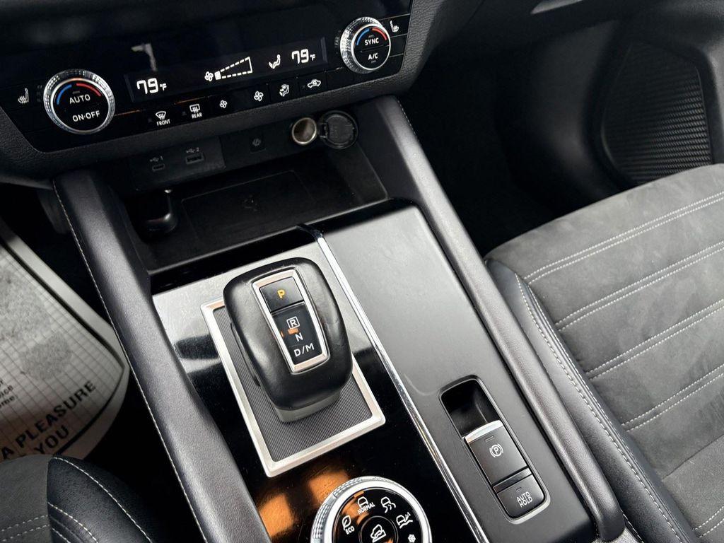 used 2024 Mitsubishi Outlander car, priced at $23,380