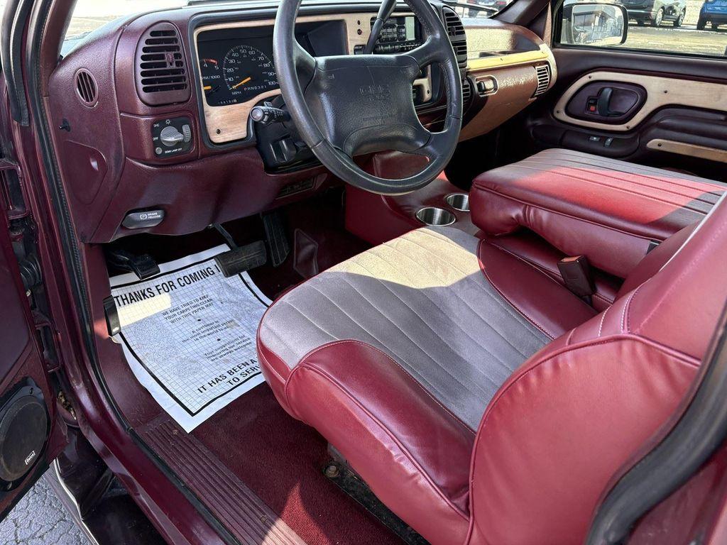 used 1995 GMC Sierra 1500 car, priced at $8,995