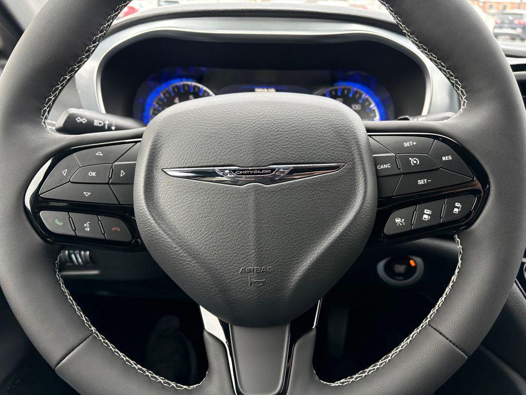 new 2026 Chrysler Pacifica car, priced at $56,280