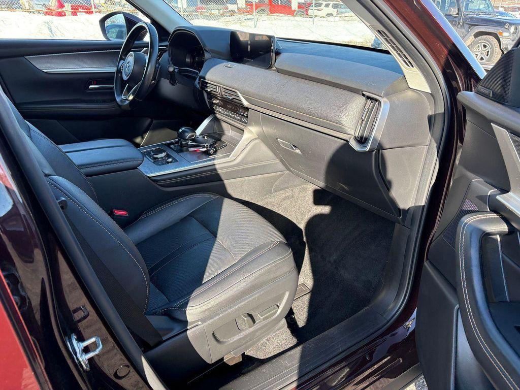 used 2024 Mazda CX-90 PHEV car, priced at $27,075