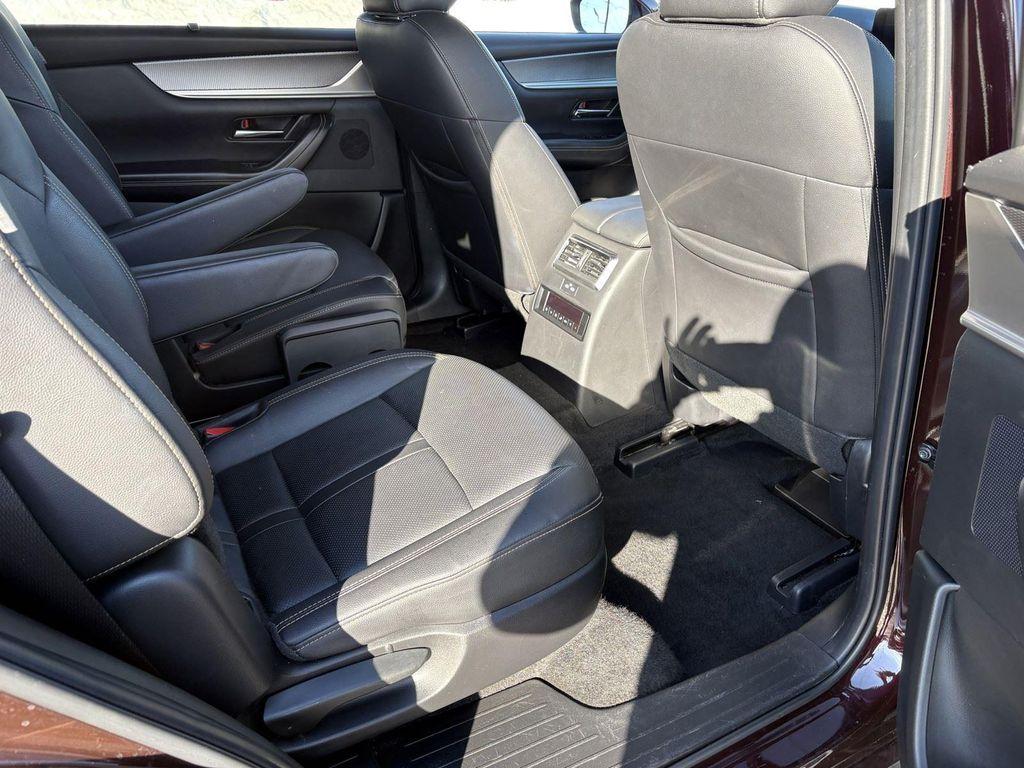 used 2024 Mazda CX-90 PHEV car, priced at $27,075