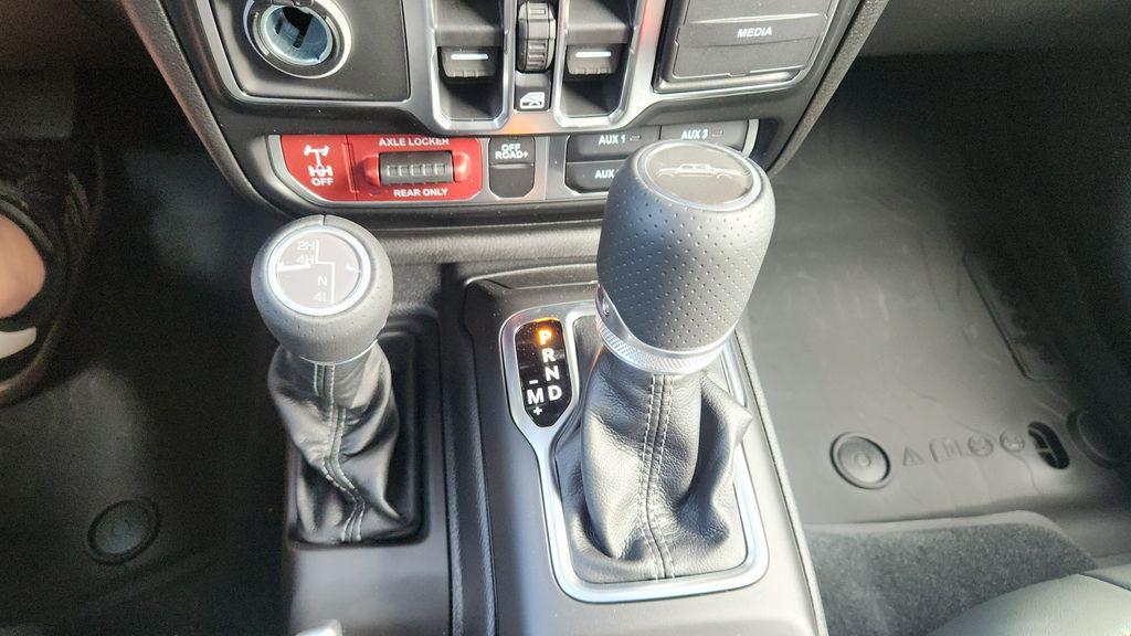 new 2026 Jeep Gladiator car, priced at $56,670