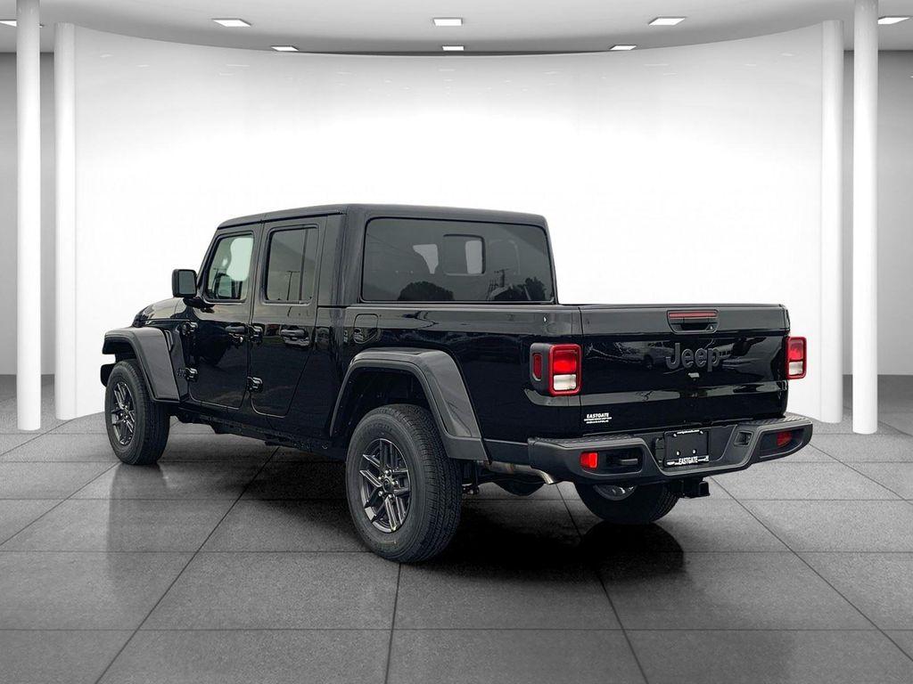 new 2025 Jeep Gladiator car, priced at $44,605