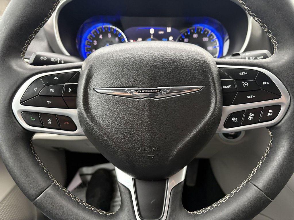 used 2024 Chrysler Pacifica car, priced at $28,750