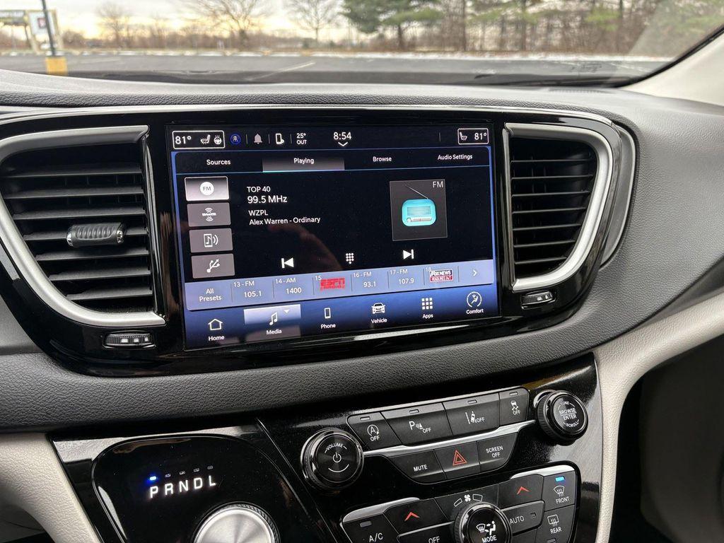 used 2024 Chrysler Pacifica car, priced at $28,750