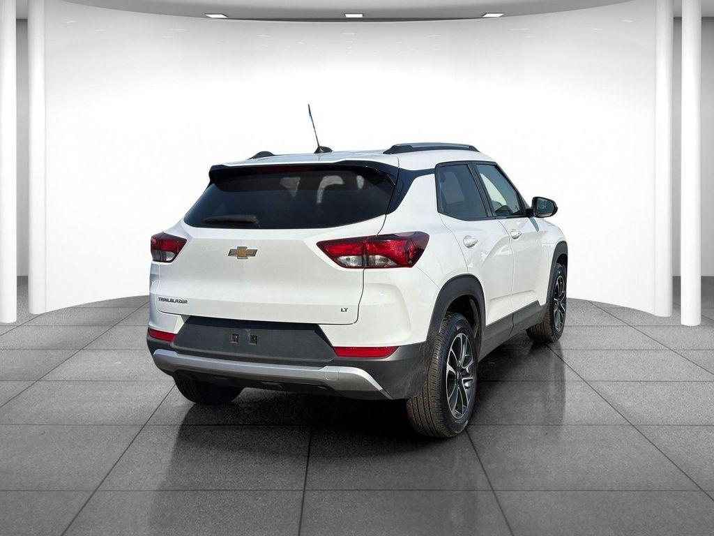 used 2025 Chevrolet TrailBlazer car, priced at $21,985