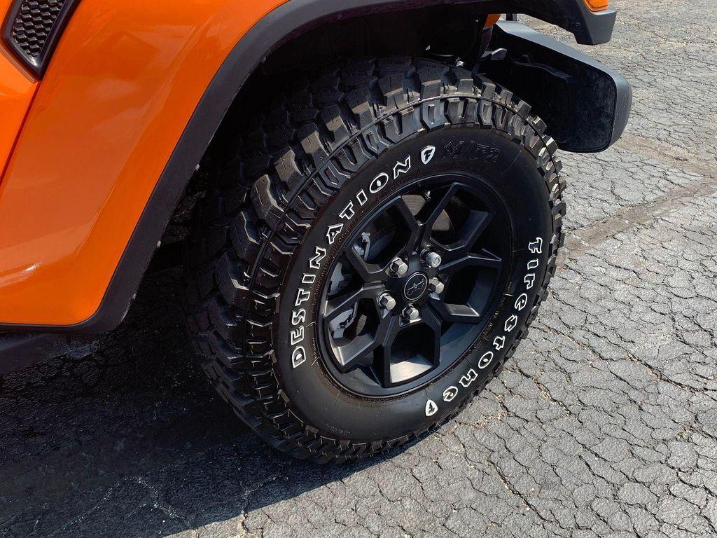 used 2025 Jeep Gladiator car, priced at $41,699