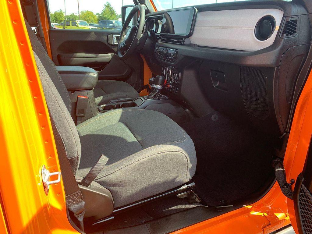 used 2025 Jeep Gladiator car, priced at $41,699