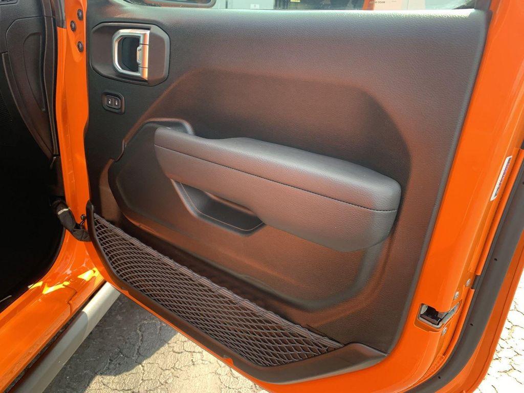 used 2025 Jeep Gladiator car, priced at $41,699