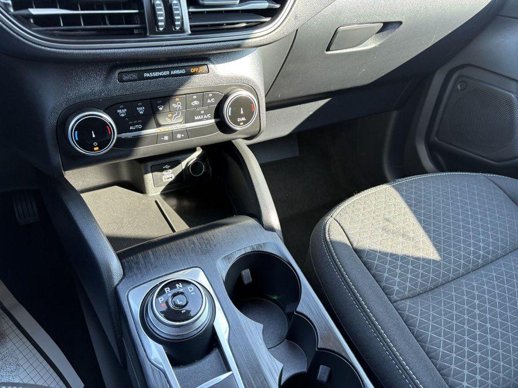 used 2025 Ford Escape car, priced at $23,917