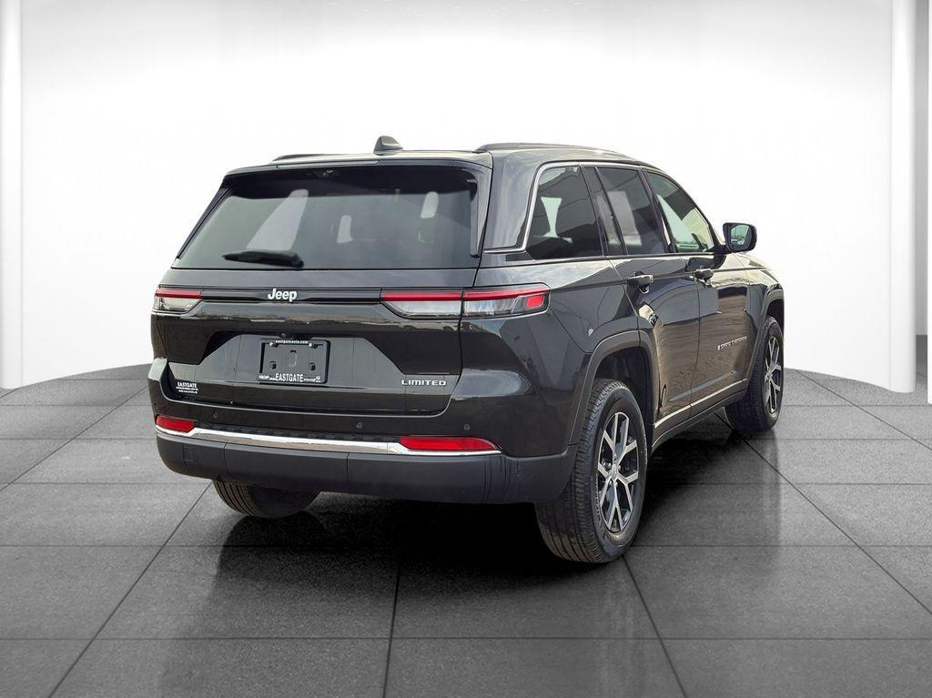 used 2024 Jeep Grand Cherokee car, priced at $33,921