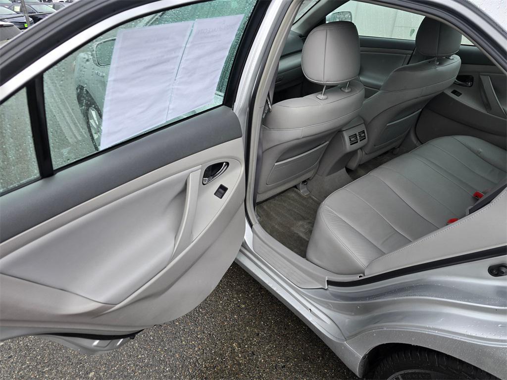 used 2008 Toyota Camry Hybrid car, priced at $10,495