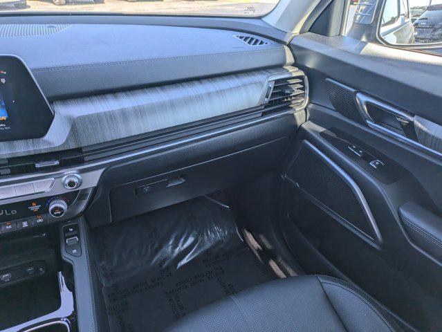 used 2025 Kia Telluride car, priced at $39,995