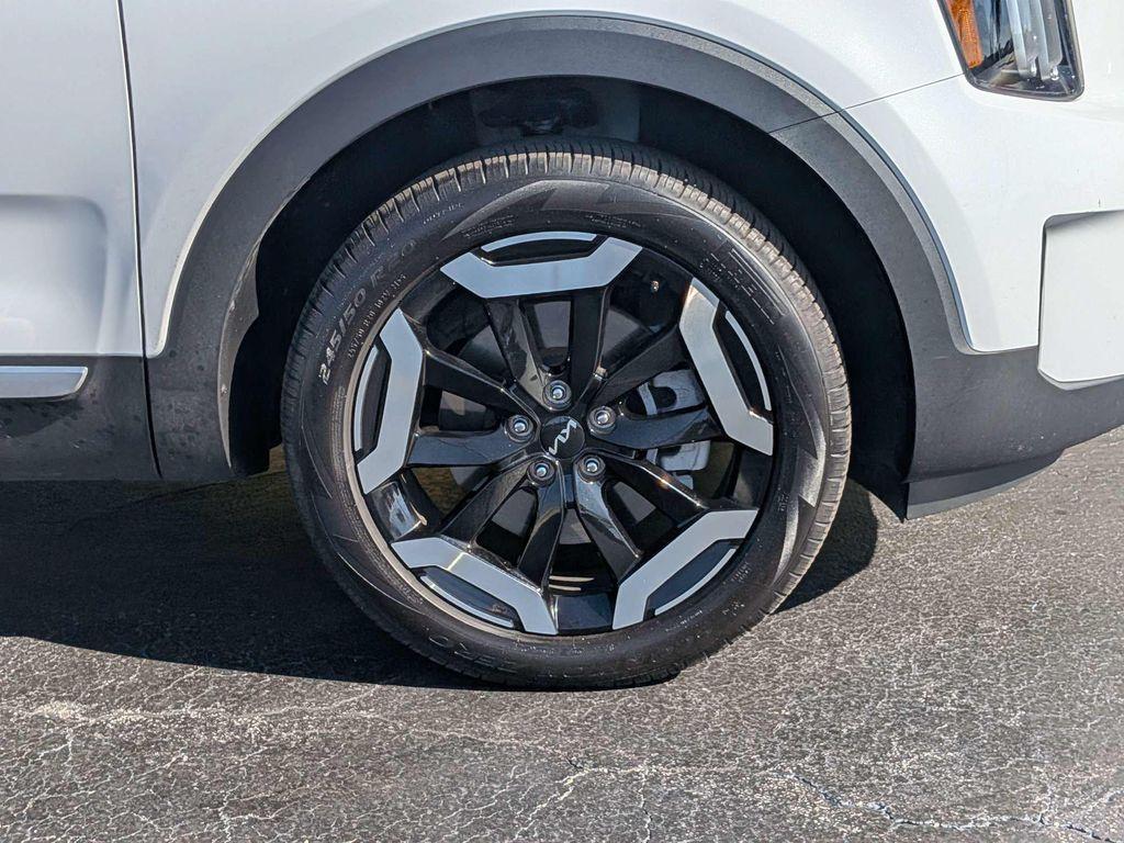 used 2025 Kia Telluride car