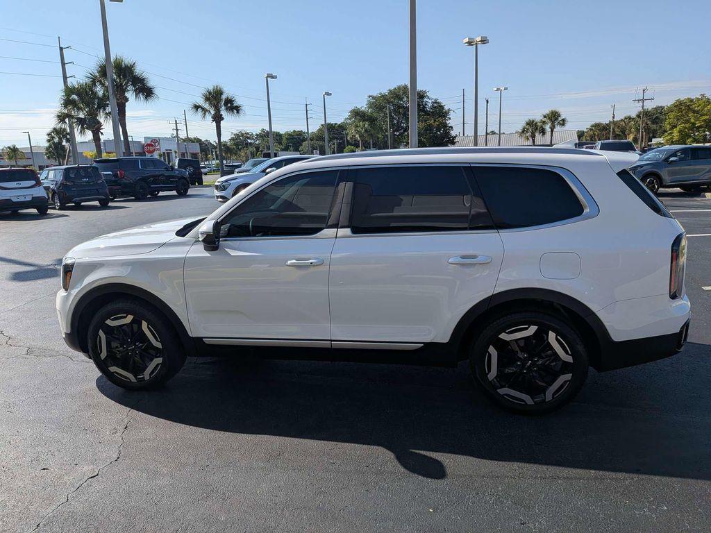 used 2025 Kia Telluride car