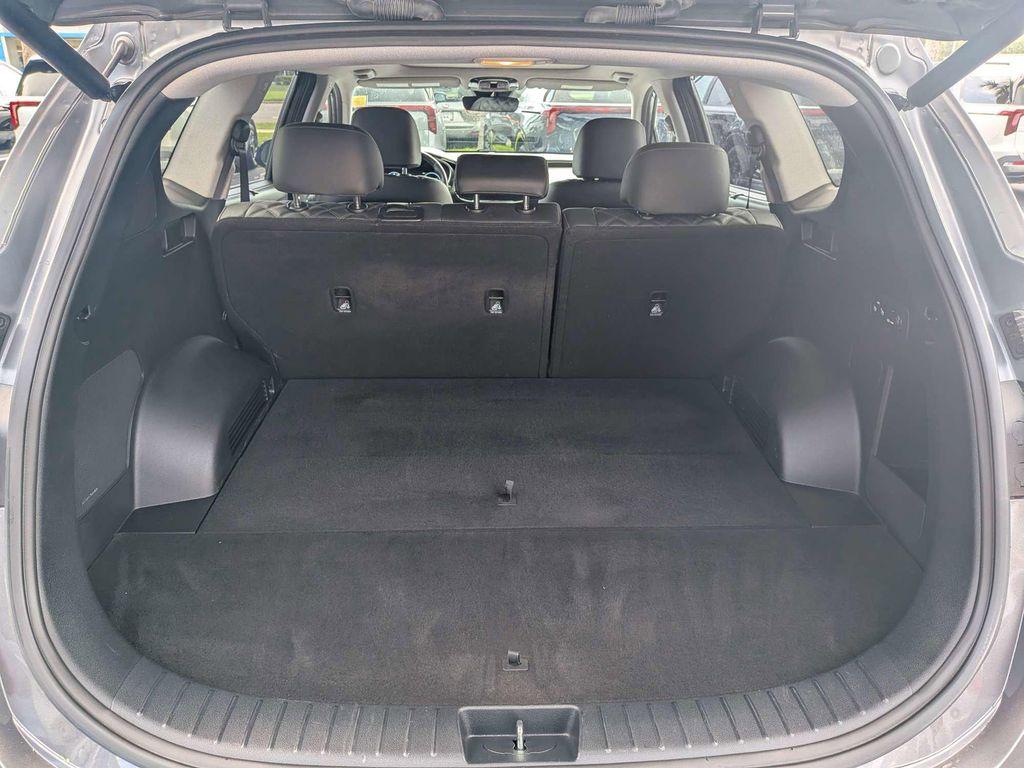 used 2023 Hyundai Santa Fe Plug-In Hybrid car