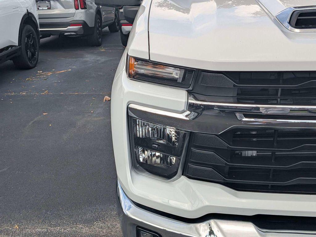 used 2025 Chevrolet Silverado 2500 car