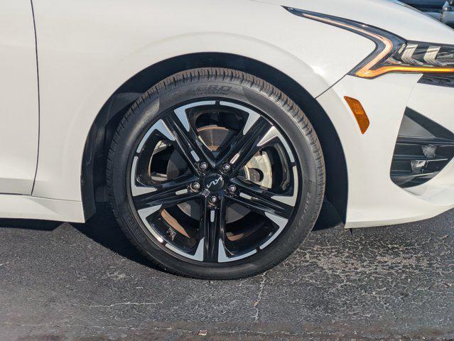 used 2023 Kia K5 car