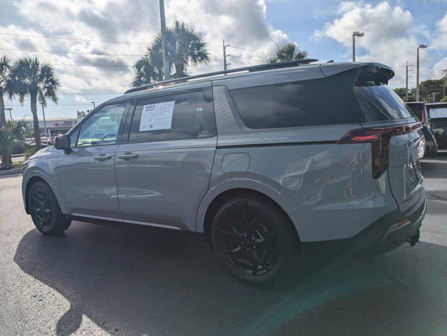 used 2025 Kia Carnival Hybrid car, priced at $48,995