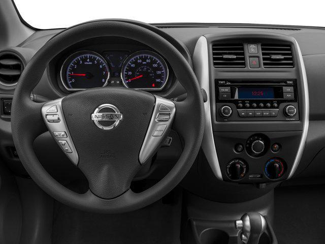 used 2016 Nissan Versa car