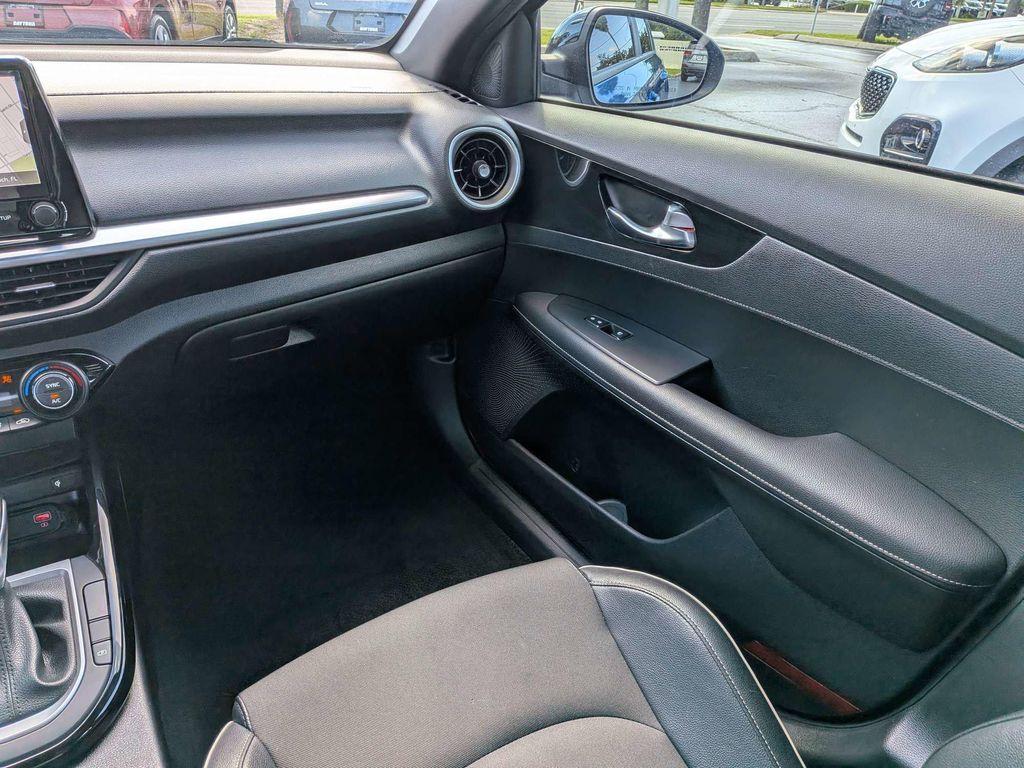 used 2024 Kia Forte car