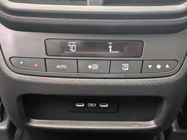 used 2025 Honda Pilot car, priced at $40,658