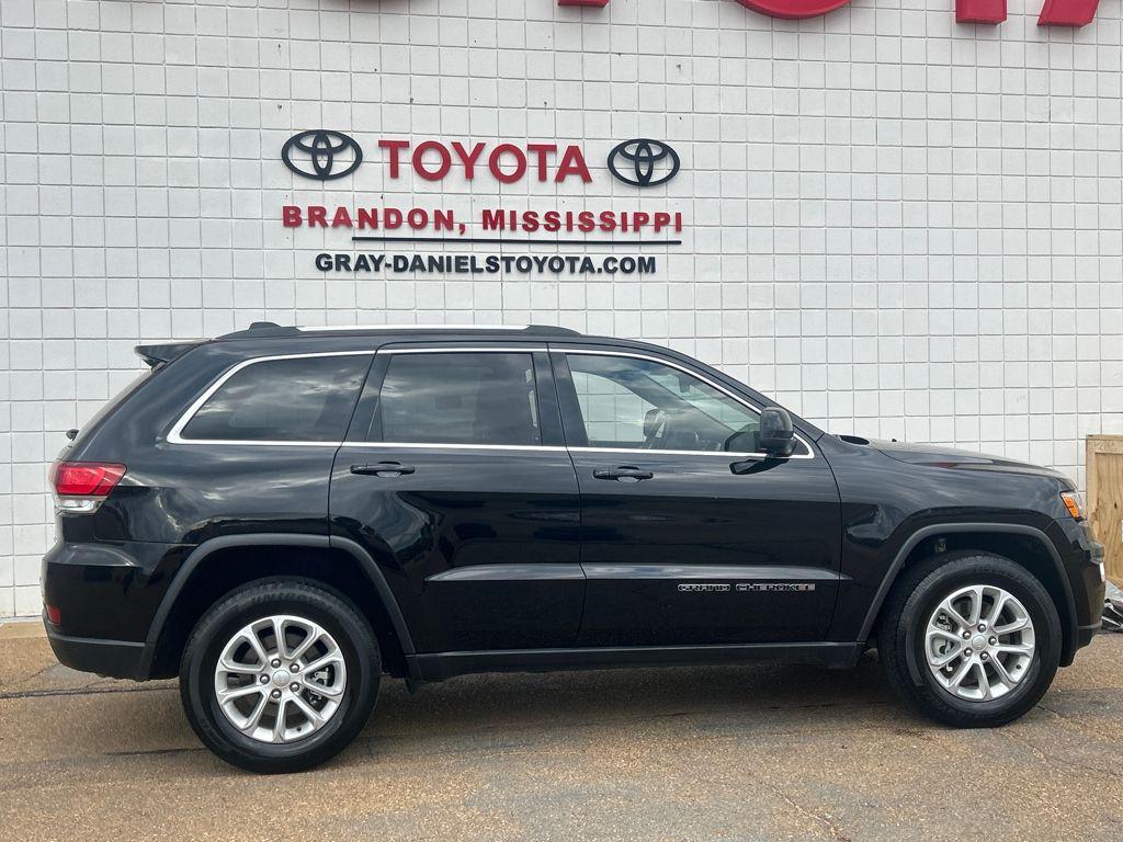 used 2021 Jeep Grand Cherokee car, priced at $19,391