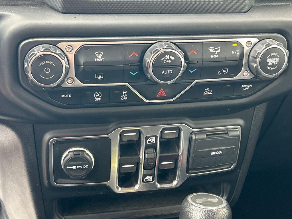 used 2021 Jeep Wrangler Unlimited car, priced at $22,048
