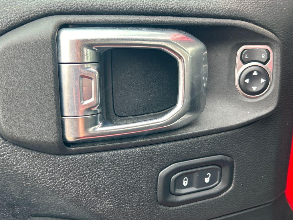 used 2021 Jeep Wrangler Unlimited car, priced at $22,048