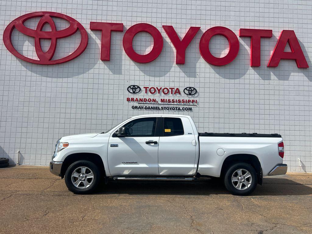 used 2017 Toyota Tundra car, priced at $21,664