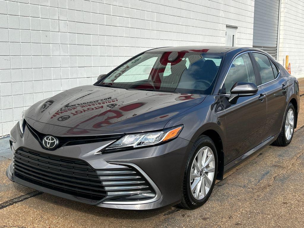 used 2023 Toyota Camry car, priced at $25,422