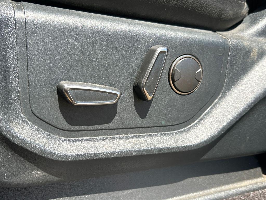 used 2020 Ford F-150 car, priced at $38,287