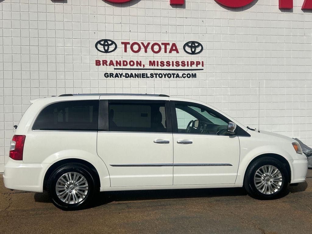 used 2013 Chrysler Town & Country car, priced at $8,072