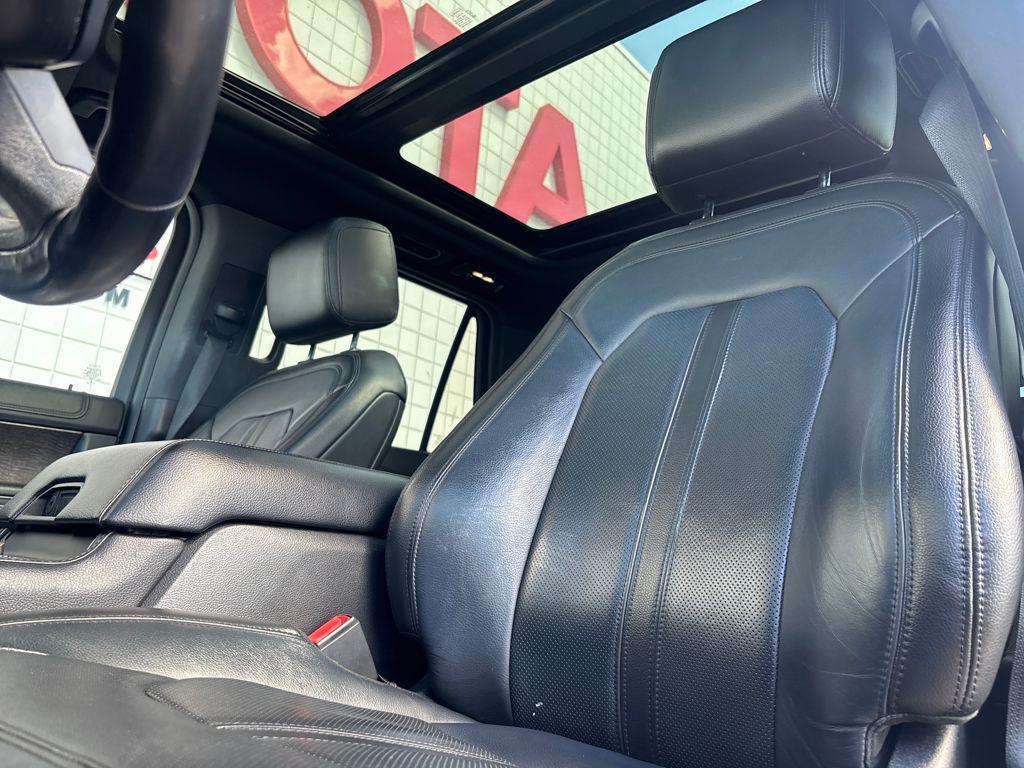 used 2018 Ford Expedition car, priced at $20,887