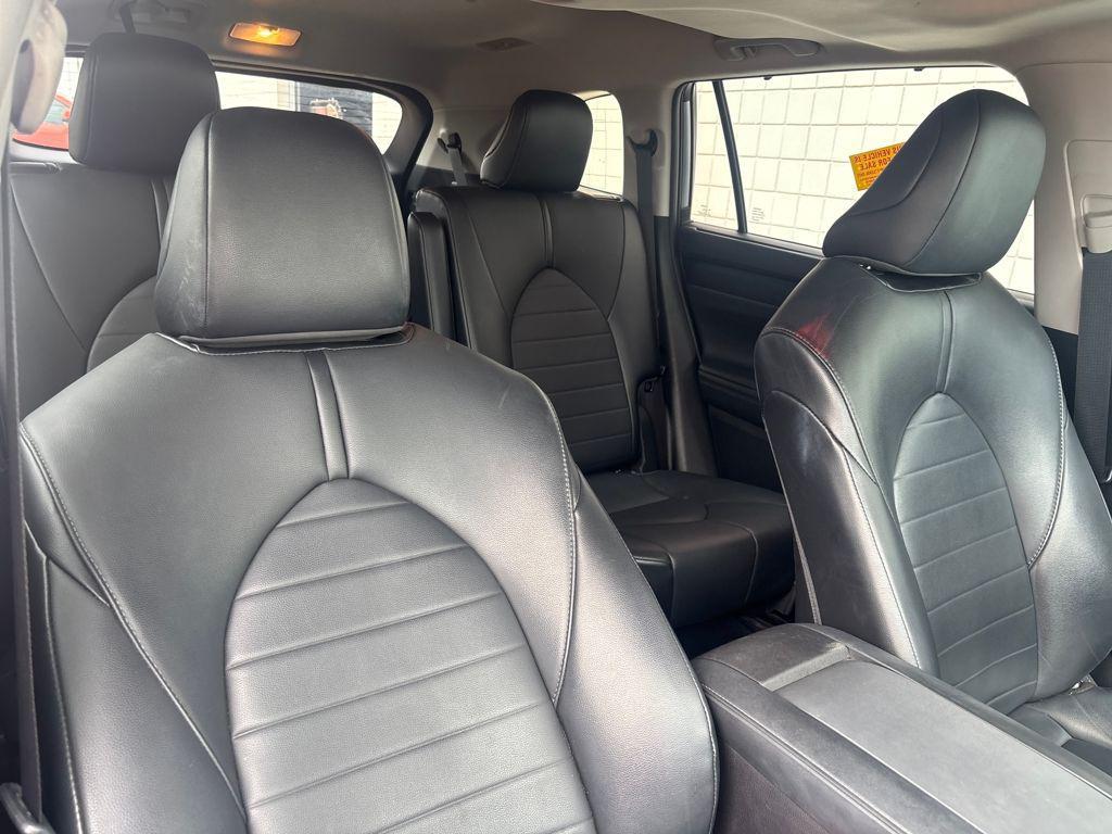used 2021 Toyota Highlander car, priced at $21,974