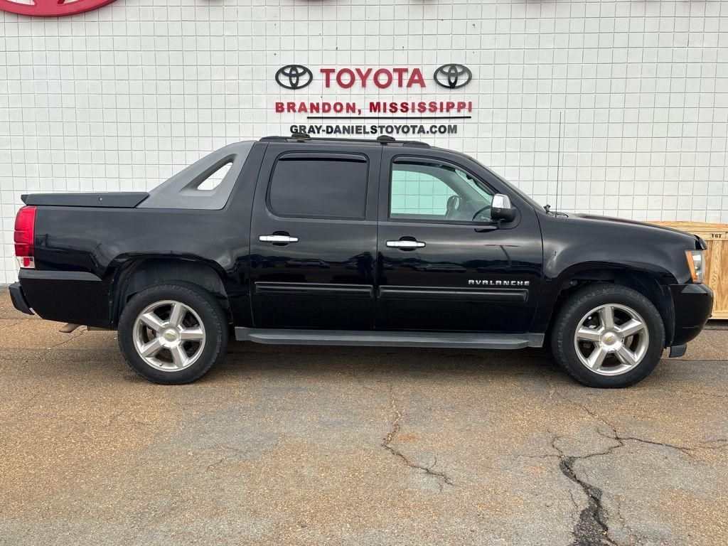 used 2011 Chevrolet Avalanche car, priced at $13,083