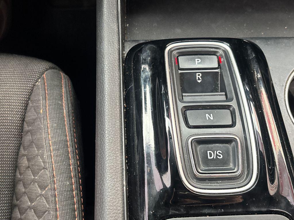 used 2025 Honda Pilot car, priced at $31,904