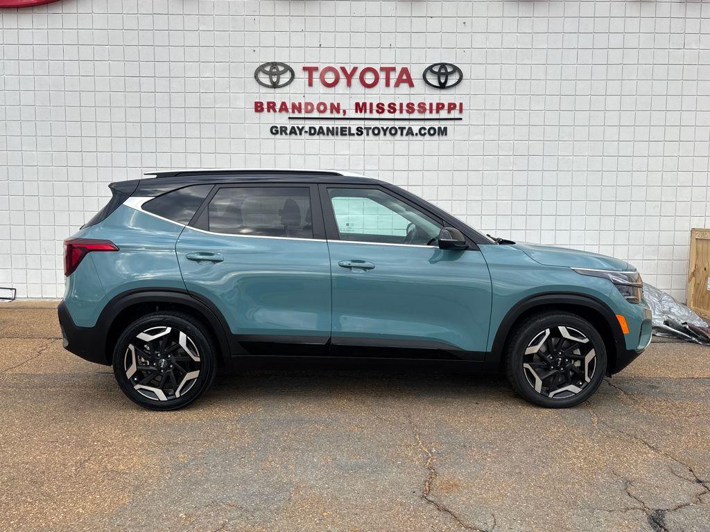 used 2024 Kia Seltos car, priced at $19,590