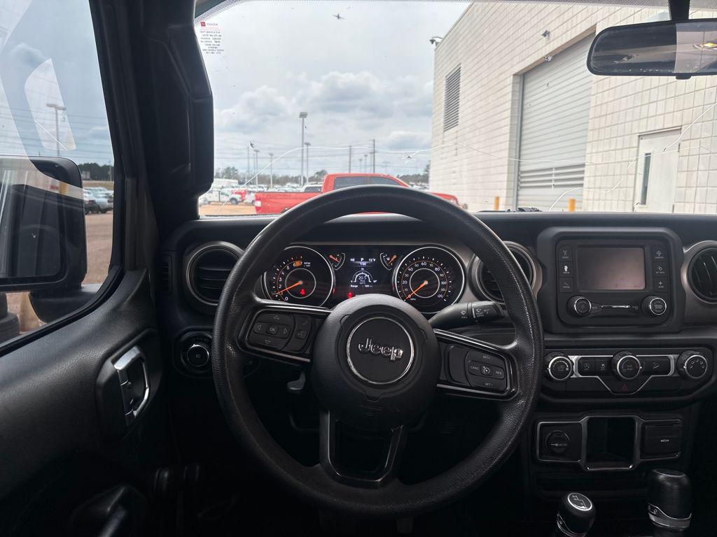 used 2020 Jeep Wrangler Unlimited car, priced at $18,109